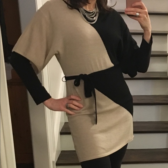 Trina Turk belted sweater tunic - Picture 6 of 6